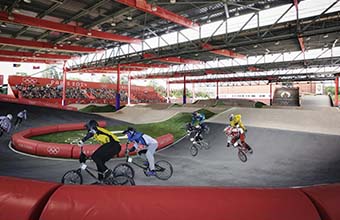 saint-quentin-en-yvelines-bmx-stadium